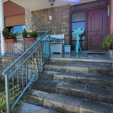 Landhuis Garden Castro Urdiales